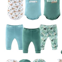The Peanutshell Baby Layette Gift Set for Boys or Girls - Unisex Newborn Gift Sets, Baby Clothes & Essentials, Wild Jungle