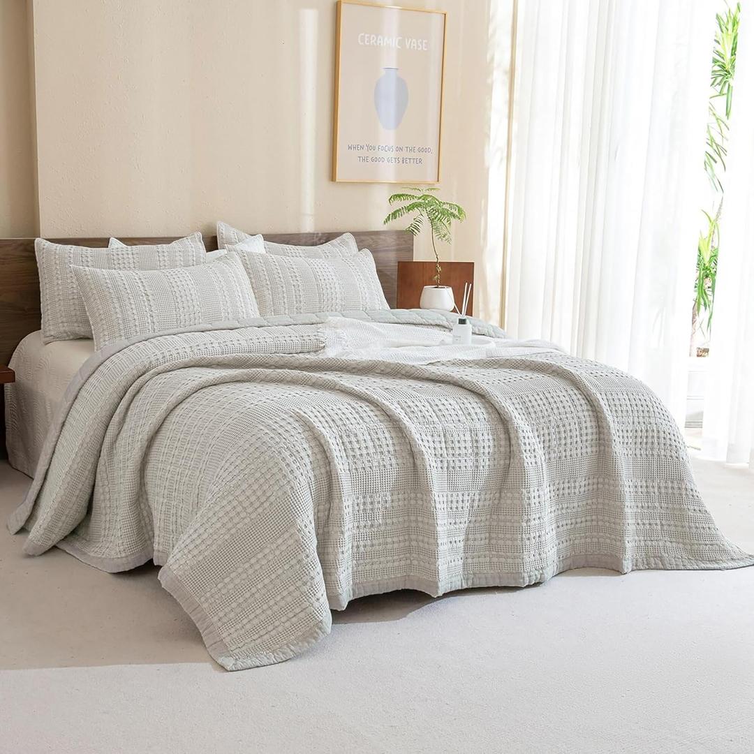 Sanracie 100% Cotton Oversized King Bedspread(128"x120"), Khaki Waffle Quilt Set 3Pcs Soft Lightweight Extra Large King Quilt Bedding Set, Farmhouse Coverlet Quilt Set Shabby Vintage Chic Bedding Set (Oversized King Plus(128*120))