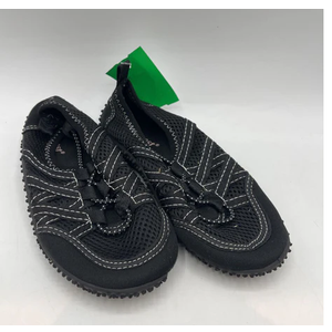 Everest Black/White Toggle Water Shoes 4