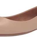 Amazon Essentials Women's Pointed-Toe Ballet Flat, Beige Faux Leather, 8