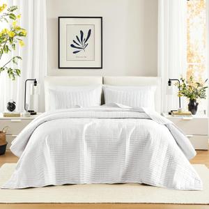 Comfort Spaces White Oversized Queen Quilt Set 102"x118" Bedspread Quilted Summer Lightweight Microfiber Bedding Coverlet with Double Sided Stitching Soft All Season Cozy 3 Piece with Matching Shams