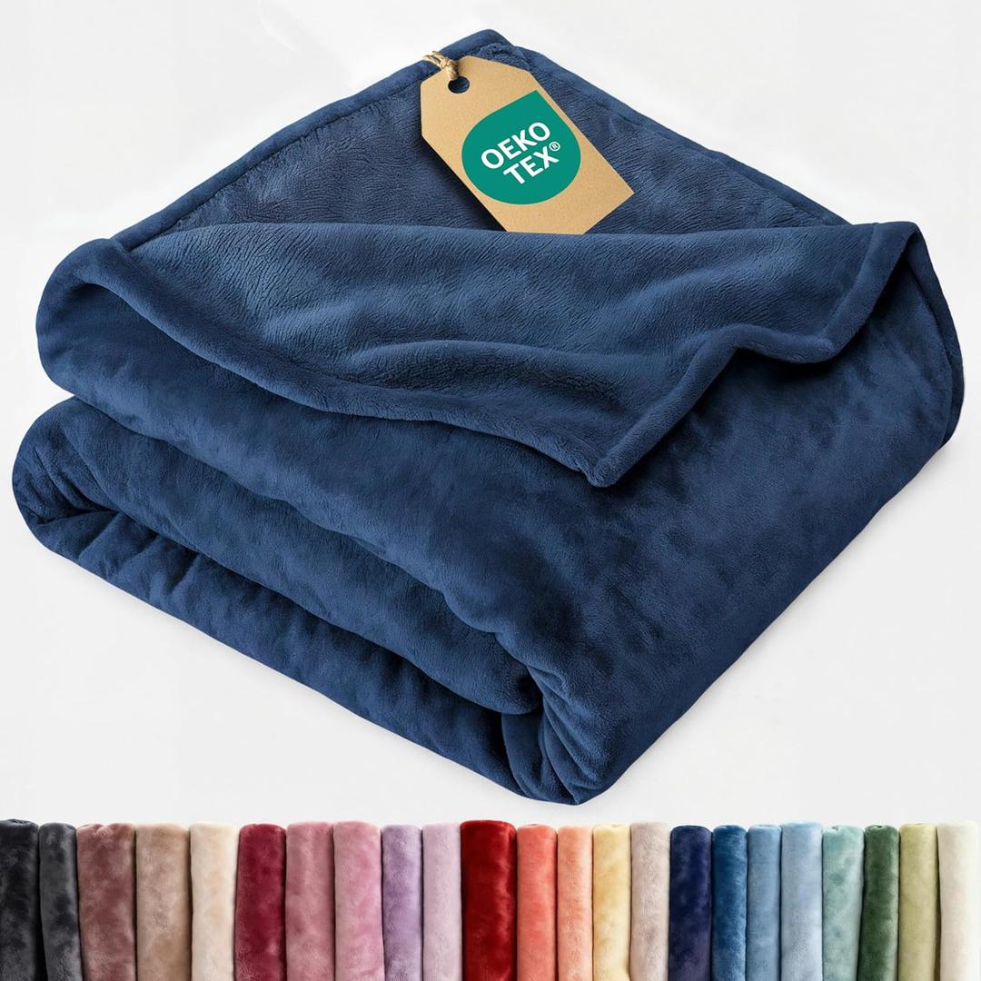 Ultra Soft Fleece Blanket Queen Size - Flannel Fleece Luxury Queen Blanket - Lightweight for Couch Bed Chair - Thick, Warm and Breathable - All Season Cozy Fuzzy, Anti-Static Microplush Bedding, Navy