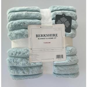 Berkshire Blanket Loftmink Faux Fur Throw (Blue Dawn)
