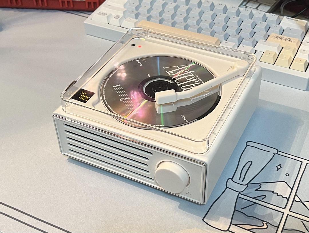 CD Player, Portable Bluetooth CD Player, for Home & Outdoor Builtin HiFi Speakers and 4000mAh, Rechargeable Battery Display Boombox USB TypeC