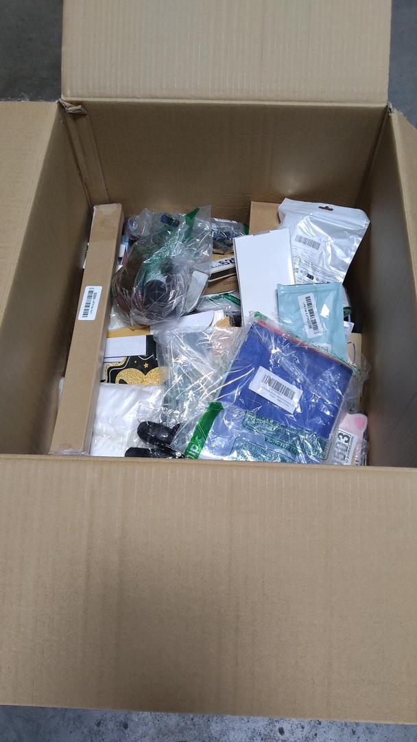 Box of Mixed Items
