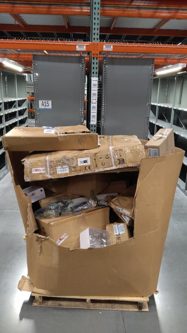 Pallet of Salvage Items