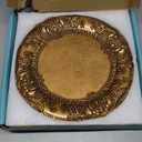 MAONAME 13" Antique Gold Charger Plates, Plate Chargers with Embossed Rim, Round Plastic Charger Plates for Wedding, Table Decor, Set of 6