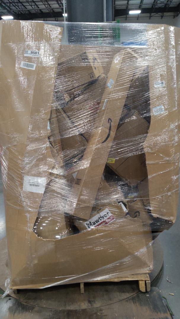 Pallet Of Salvage Items
