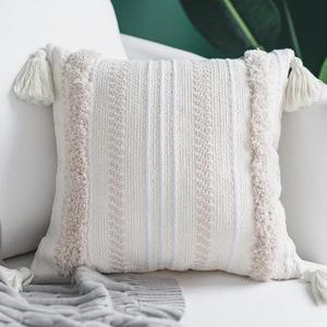 Beige Decorative Pillow Covers 18x18 Inch Soft Linen Texture Couch Throw Pillows Farmhouse Cushion Covers with Elegant Design for Sofa Bedroom Living Room Home Decor