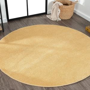 JONATHAN Y Haze Solid Low-Pile Mustard 4' Round Indoor Area Rug, Coastal,Bohemian,Minimalist,Classic, Easy-Cleaning for Living Room,Bedroom,Kitchen,Pet Friendly,Non-Shedding (SEU100B-4R)