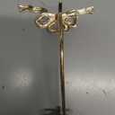 Brass Tea Cup and Saucer Display Stand Vintage Bow Teacup Holders Plate Stand Mug Hooks Classic Durability Countertop Storage for Cabinet Kitchen Counter Bar(4.92 x 7.68 x 2.17 Inches)