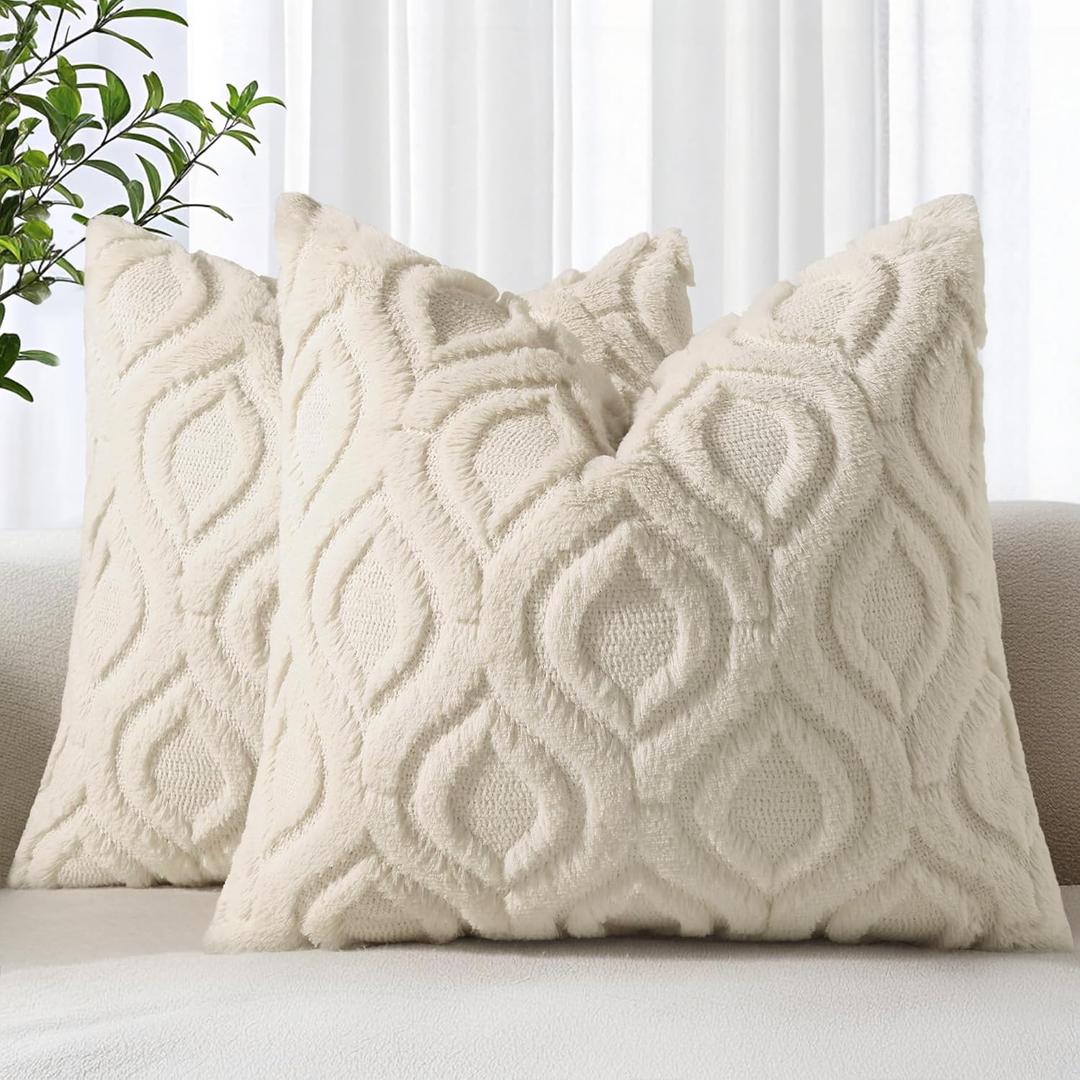 decorUhome Fall Throw Pillow Covers 22x22 Inch Set of 2, Soft Plush Faux Wool Beige Solid Couch Pillow Covers, Accent Farmhouse Neutral Square Pillow Cases for Sofa Bed Living Room Home Decor