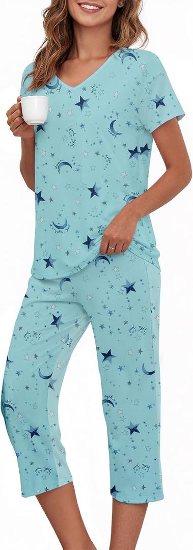 Women Short Sleeve Pajama Set Tops with Capri Pants Cartoon Print Sleep Shirt Two Piece Sleepwear Pj Set Green Star L