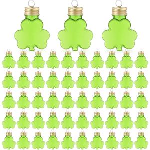 50 Pcs 50 ml Lucky Hanging Clover Bottles Mini Clover Shaped Beverage Bottles Paired with DIY Shamrocks Ornament for Party Favors, Drink Containers, Gift Supplies (Green)