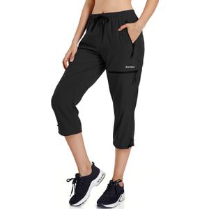 Ksmien Women's Lightweight Hiking Capri Pants Quick Dry Workout Cargo Capris Water Resistant UPF 50+ Zipped Pockets (Black, XXL)