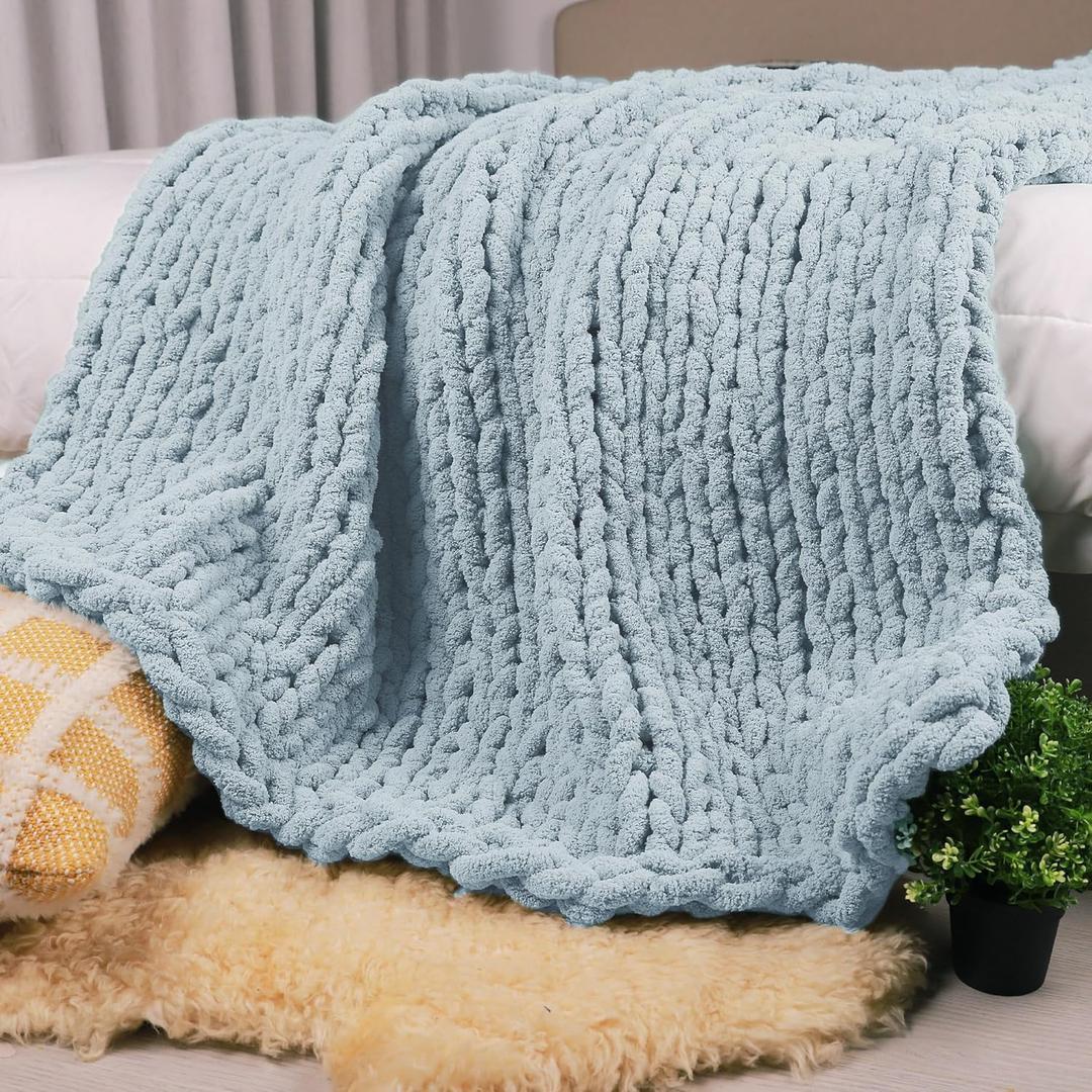 Carriediosa Chunky Knit Throw Blanket 60" X 80" Twin, 100% Hand Made Large Chenille Loop Yarn Soft Fluffy Throws for Couch Sofa Bed, Big Crochet Cozy Heavy Thick Cable Woven Blanket, Light Blue