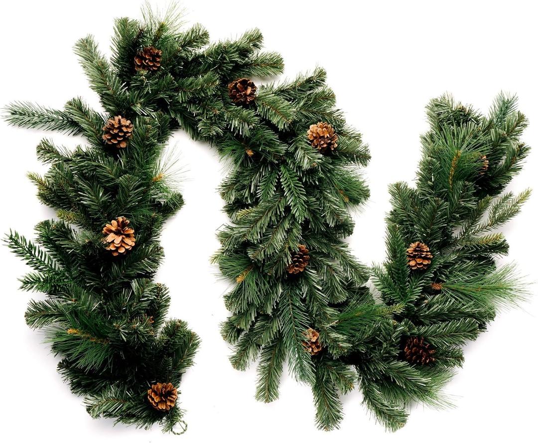 CraftMore Highland Park Pine Garland 6 Feet