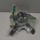 Huwena Christmas Tree Stand for Live Trees, Real Xmas Tree Holder Base Cast Iron, Supports up to 8ft, 4-Inch Diameter, 120lb Weight Capacity for Christmas Rustic Decoration (Classic Style)