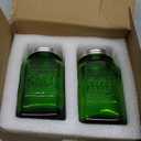 Depression Style Glass Salt and Pepper Shakers (Green)
