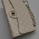 Quilted Leather Crossbody Bags for Women Trendy Ladies Shoulder Purse Satchel HandBag with Chain Strap (Beige)