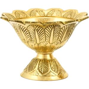 Brass Lotus Akand Diya  Traditional Indian Golden Oil Lamp for Diwali Pooja & Home Temple Decoration, Handmade Engraved Virgin Brass Metal for Thanksgiving & Festivals  Small (Gold) (Small (Pack of 1))
