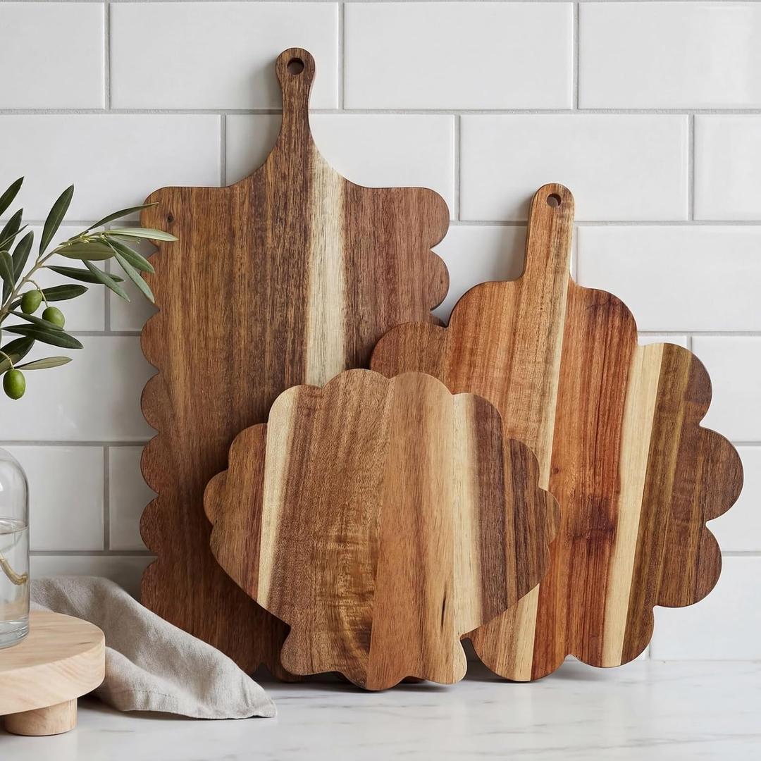 3 Pcs Acacia Wood Scalloped Cutting Boards with Handle Set, Decorative Cutting Boards Wooden Charcuterie Board for Kitchen Cheese Meat Fruit Bread Baking Chopping Blocks