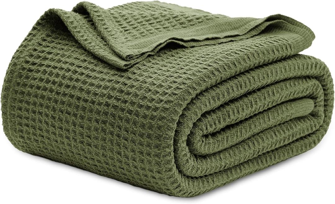 Bedsure Gentlesoft 100% Cotton Blanket Queen Size for Bed - Breathable and Soft for Spring Summer, Thick Cozy Waffle Weave Blanket Gifts for Women, Olive Green, 90x90 Inches