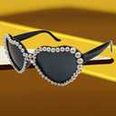 Pearl-Studded Heart Diffraction Glasses for Women, Diffraction Fashion Party Glasses Turn the Light Into Rainbow Heart Shape for Rave/Concert/Disco/Festivals/Bar Night Club/Fireworks Show