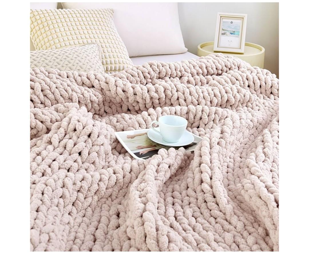 Admitrack Chunky Knit Blanket Throw, 100% Hand Knit Chenille Throw Blanket for Sofa & Home Decor, Soft and Cozy Knitted Throw Blankets (Pink，51"x63")