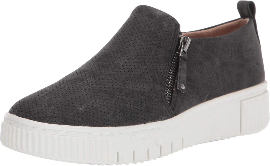 Naturalizer Women's Soul, Turner Slip-On (7, Black)