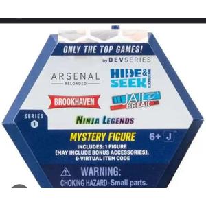 Roblox DevSeries Series 1 Mystery Pack [1 RANDOM Mini Figure]