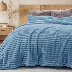 Sasttie California King Comforter Set 3 Pieces - Super Soft Fleece Comforters Cal King Size, 1 Luxury Warm Fuzzy Marshmallow Cali King Comforter with 2 Pillow Cases, Faux Fur Bedding Set, Greyish Blue
