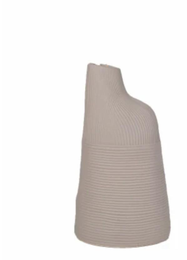 HD Designs Porcelain Vase
