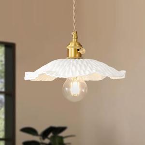 Pendant Lights Kitchen Island with Scalloped Ceramic Lampshade, Brushed Brass Pendant Light Fixture, Vintage White Hanging Light for Living Room Bedroom Dining Room Over Table