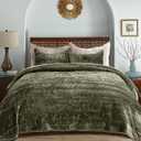 EVERGRACE Luxury Ruched Velvet Quilt Queen Size, Ultra Soft Bedspread Coverlet Set, Lightweight Velvet Comforter, Quilted Bedding Cover with 2 Matching Shams for All Season, Olive Green | Luxe Velvet, Soft, Opulent Sheen, Beautiful Colors, Oversized, Oeko-Tex Certified