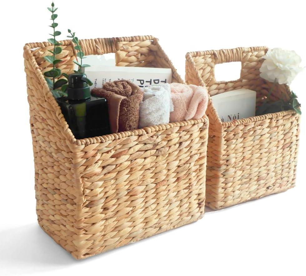 Set of 2 Hanging Storage Basket, Wicker Water Hyacinth Wall Hanging Basket with Handle for Mails, Files, Books, Plants or Accessories, Wall-Mounted Organizer for Bedroom, Kitchen, Office