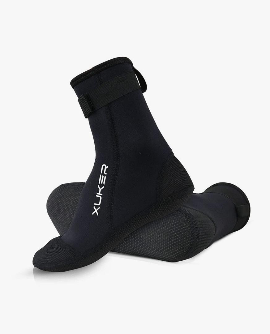 XUKER Neoprene Water Socks 3mm, Sand Proof Beach Volleyball Socks Diving Socks for Outdoor Water Sports, Size M