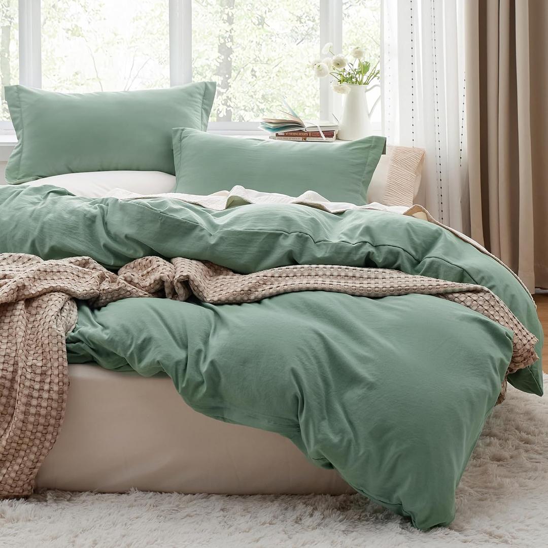 Bedsure Sage Green Duvet Cover Full Size - 3 Pieces Prewashed Extra Soft Cotton-Like Polyester Bedding Set, Includes 1 Duvet Cover 80x90 Inches with Zipper Closure & 2 Pillow Shams, No Comforter