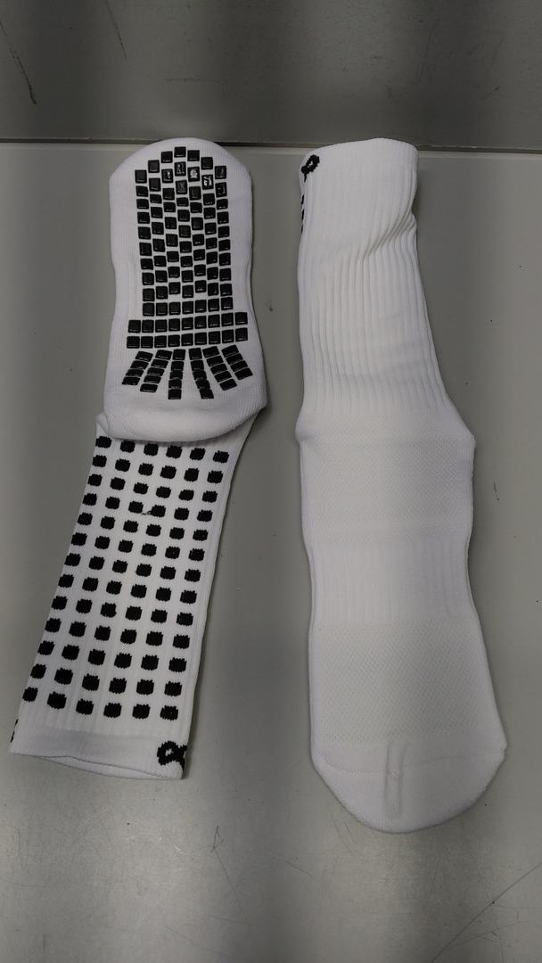  Anti Slip Football/Basketball/Soccer Socks Calf 
