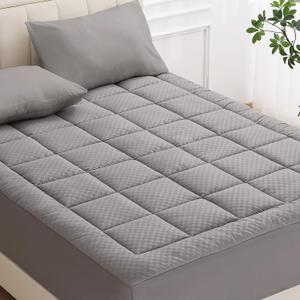 OLANLY Full Quilted Fitted Mattress Pad, Cooling Soft Mattress Topper, Elastic Fitted Mattress Cover Stretches up to 21 Inches Deep, Machine Washable Mattress Protector (54x75 inch, Light Grey)