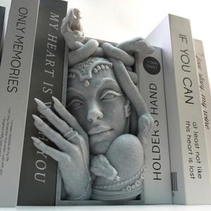 Medusa 3D Printed Decorative Bookend Lightweight Durable Book Shelf Accessories for Friends Stylish Bookend Ideal Home Decor Essential for Book Lovers (Grey Medusa)