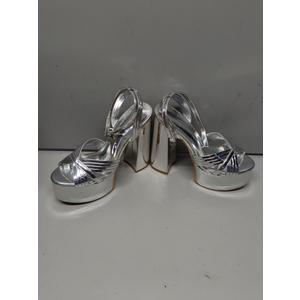 Onlymaker Platform Heels for Women Ankle Strap Chunky High Heel Sandals. size 8