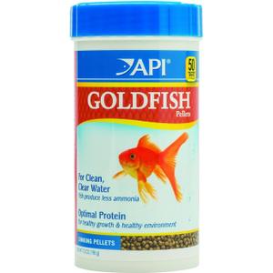 API GOLDFISH PELLETS Fish Food 7-Ounce Container (EXP 10/31/27)