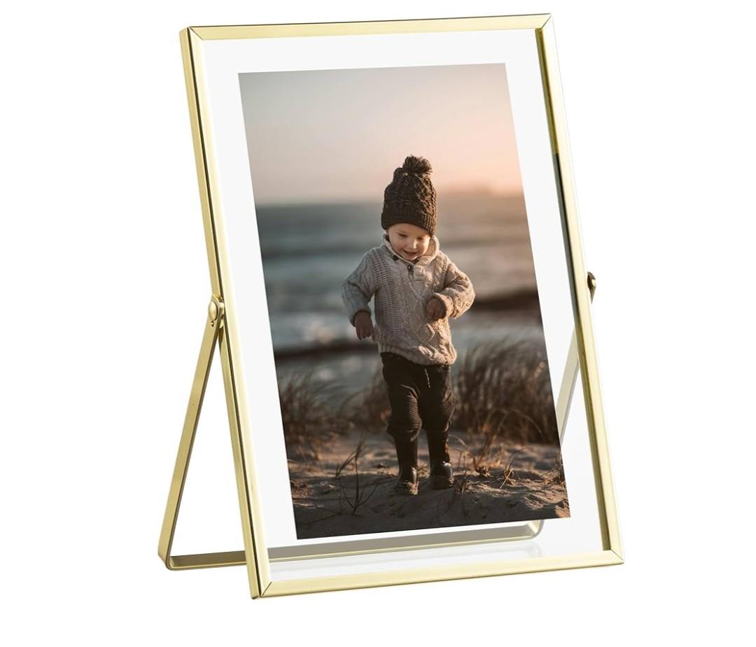 eletecpro 8x10  Metal Picture Frame with Real Glass Cover, Horizontal Tabletop Display Photo for Multiple Size up to 8X10, Floating Photo Frame for Wedding, Party, Home Decor,black