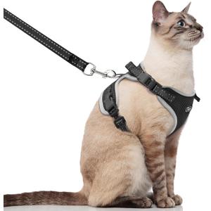 Supet Cat Harness and Leash for Walking Escape Proof, Adjustable Harness for Cats, Easy Control Small Cat Harness for Medium Large Kitten S Black (Small (Chest: 13.5" - 15.5"))