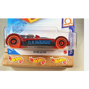 2021 Hot Wheels #29 Track Stars 1/5 RETRO-ACTIVE Red w/Orange Wheels Black AD Sp