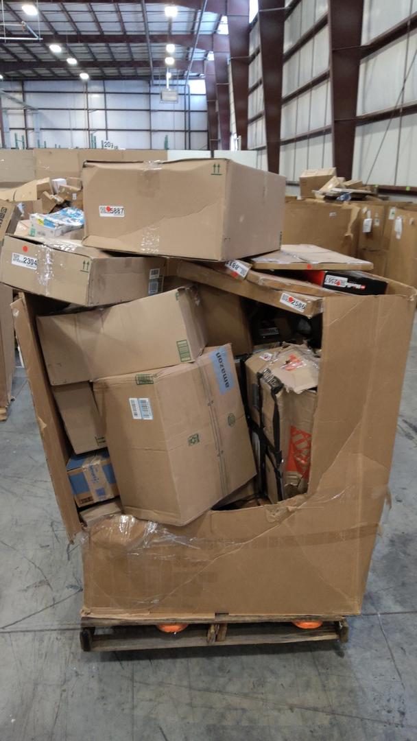 Pallet of Salvage items