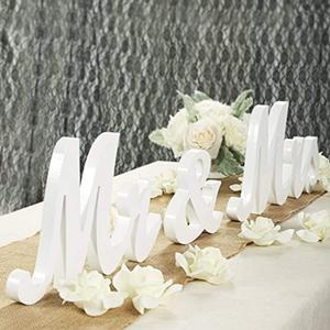 BLOOBLOOMAX Wooden Mr and Mrs Sign, Rustic Mr. & Mrs. Letters for Wedding Table, Miss Mr. Deroation for Photo Props/Party Table/Anniversary/Valentine's Day/Wedding & Engagement, White