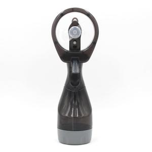 Handheld hand-pressed portable AA battery plastic water mist fan, outdoor portable water-cooled fan (black)