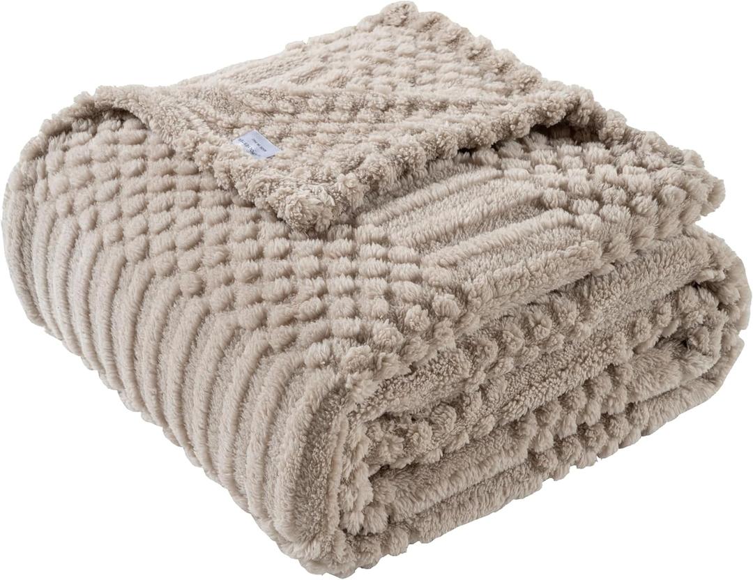50x70 Inch Brown Throw Blanket - Soft & Fluffy Fleece, Neutral Tan Color, Cute & Aesthetic, Perfect for Sofa, Couch, Chair, Bed, Living Room & Bedroom, All-Season Use, Plush & Cozy Decorative Blanket